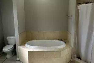 1215 E 29th Ave, Tampa, FL 33605 - Photo 11