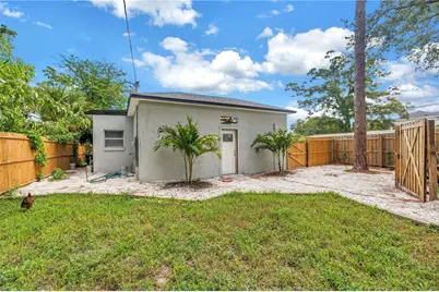 2000 27th Avenue N, Saint Petersburg, FL 33713 - Photo 35