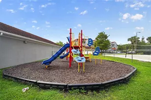 18001 Richmond Pl Dr, Tampa, FL 33647 - Photo 23