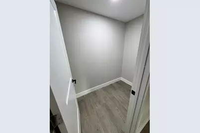 4110 32nd Street N, Saint Petersburg, FL 33714 - Photo 11
