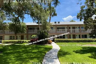 650 Pinellas Point Dr S, Saint Petersburg, FL 33705 - Photo 1