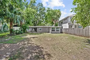 6014 S 6th St, Tampa, FL 33611 - Photo 17