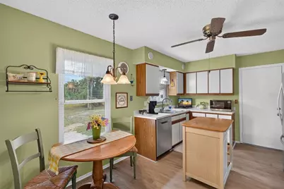 2120 18th Avenue NE, Naples, FL 34120 - Photo 9