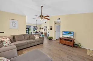 2120 18th Ave NE, Naples, FL 34120 - Photo 7