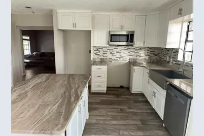 9901 Davis Street, Gibsonton, FL 33534 - Photo 21