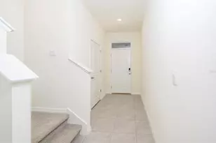 1623 Hubbell Rd, Wesley Chapel, FL 33543 - Photo 3