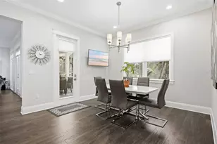 210 S Shore Crest Dr, Tampa, FL 33609 - Photo 19