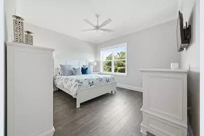 210 S Shore Crest Drive, Tampa, FL 33609 - Photo 25