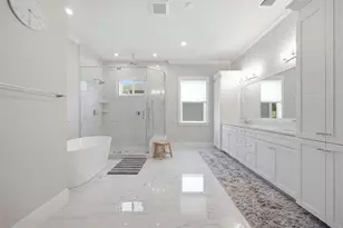 210 S Shore Crest Dr, Tampa, FL 33609 - Photo 41