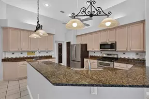 1809 Longview Ln, Tarpon Springs, FL 34689 - Photo 15