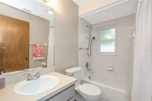 17717 Cranbrook Dr, Lutz, FL 33549 - Photo 31