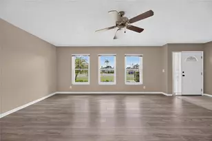 1743 Coco Palm Cir, Sun City Center, FL 33573 - Photo 9