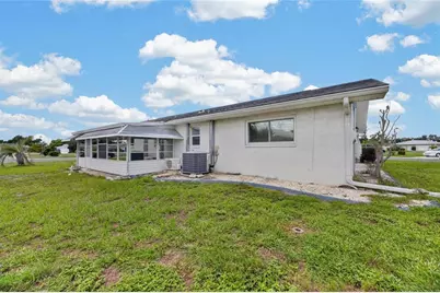 1743 Coco Palm Circle, Sun City Center, FL 33573 - Photo 39