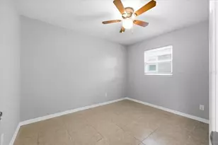 1528 S Madison Ave, Clearwater, FL 33756 - Photo 23