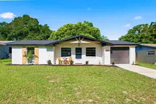 6241 Maplewood Dr, New Port Richey, FL 34653 - Photo 1