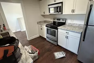 2321 Trelain Dr S, Saint Petersburg, FL 33712 - Photo 3