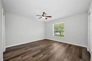 8013 Sutton Terrace Ln, Tampa, FL 33615 - Photo 19