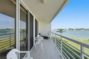 6081 Bahia Del Mar Cir, Saint Petersburg, FL 33715 - Photo 11