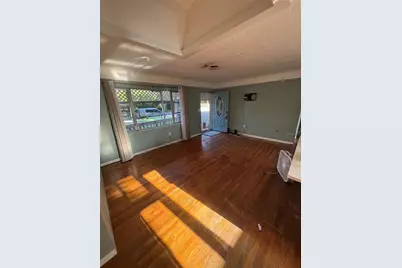 495 60th Street N, Saint Petersburg, FL 33710 - Photo 3