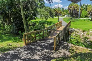 6191 6th Ave S, Saint Petersburg, FL 33707 - Photo 31