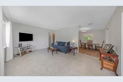 6191 6th Avenue S, Saint Petersburg, FL 33707 - Photo 3