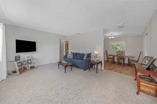 6191 6th Ave S, Saint Petersburg, FL 33707 - Photo 3
