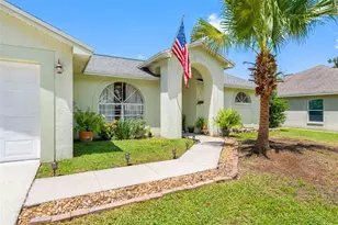 1742 Staysail Dr, Valrico, FL 33594 - Photo 3