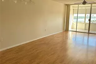 17920 Gulf Blvd, Redington Shores, FL 33708 - Photo 5