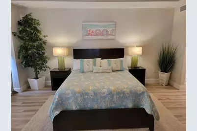 7650 Bayshore Drive #302, Treasure Island, FL 33706 - Photo 5