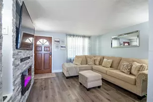5607 E 29th Ave, Tampa, FL 33619 - Photo 3