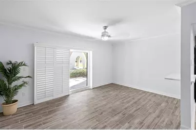 505 Plaza Seville Court #9, Treasure Island, FL 33706 - Photo 15