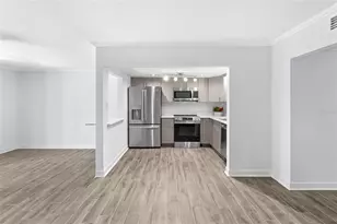 505 Plaza Seville Ct, Treasure Island, FL 33706 - Photo 9