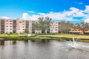 8174 Terrace Garden Dr N, Saint Petersburg, FL 33709 - Photo 57