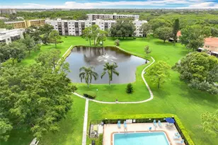 8174 Terrace Garden Dr N, Saint Petersburg, FL 33709 - Photo 55