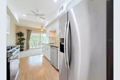 8174 Terrace Garden Drive N #207, Saint Petersburg, FL 33709 - Photo 17