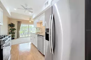 8174 Terrace Garden Dr N, Saint Petersburg, FL 33709 - Photo 17