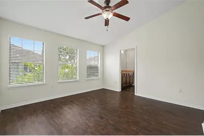 5520 Kinglethill Drive, Lithia, FL 33547 - Photo 9