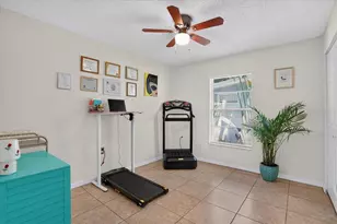 5109 17th Ave S, Gulfport, FL 33707 - Photo 9