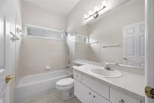 10675 Park Pl Dr, Seminole, FL 33778 - Photo 29