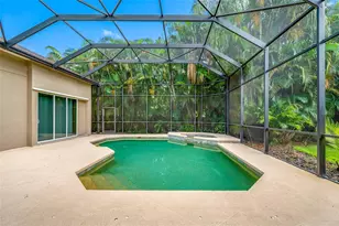 10675 Park Pl Dr, Seminole, FL 33778 - Photo 41