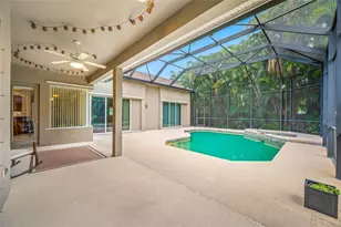 10675 Park Pl Dr, Seminole, FL 33778 - Photo 37