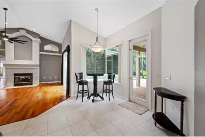10675 Park Place Drive, Seminole, FL 33778 - Photo 21