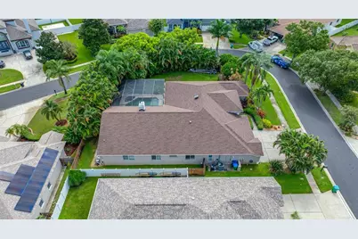 10675 Park Place Drive, Seminole, FL 33778 - Photo 49
