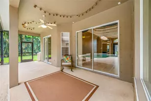 10675 Park Pl Dr, Seminole, FL 33778 - Photo 35