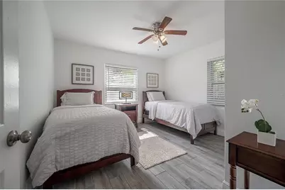 7204 N 15th Street, Tampa, FL 33610 - Photo 17