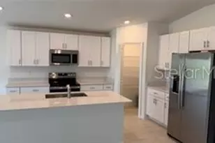 1629 Tropical Oasis Ave, Plant City, FL 33565 - Photo 17