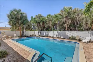 9030 Blind Pass Rd, Treasure Island, FL 33706 - Photo 19