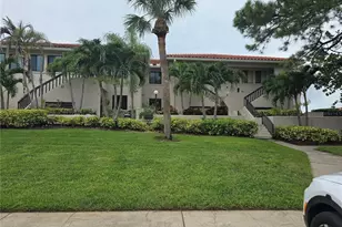 1802 Mariner Dr, Tarpon Springs, FL 34689 - Photo 1