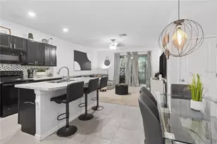417 Newmont Cir, Ruskin, FL 33570 - Photo 7