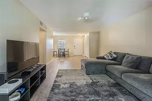 8765 Bardmoor Blvd, Seminole, FL 33777 - Photo 19